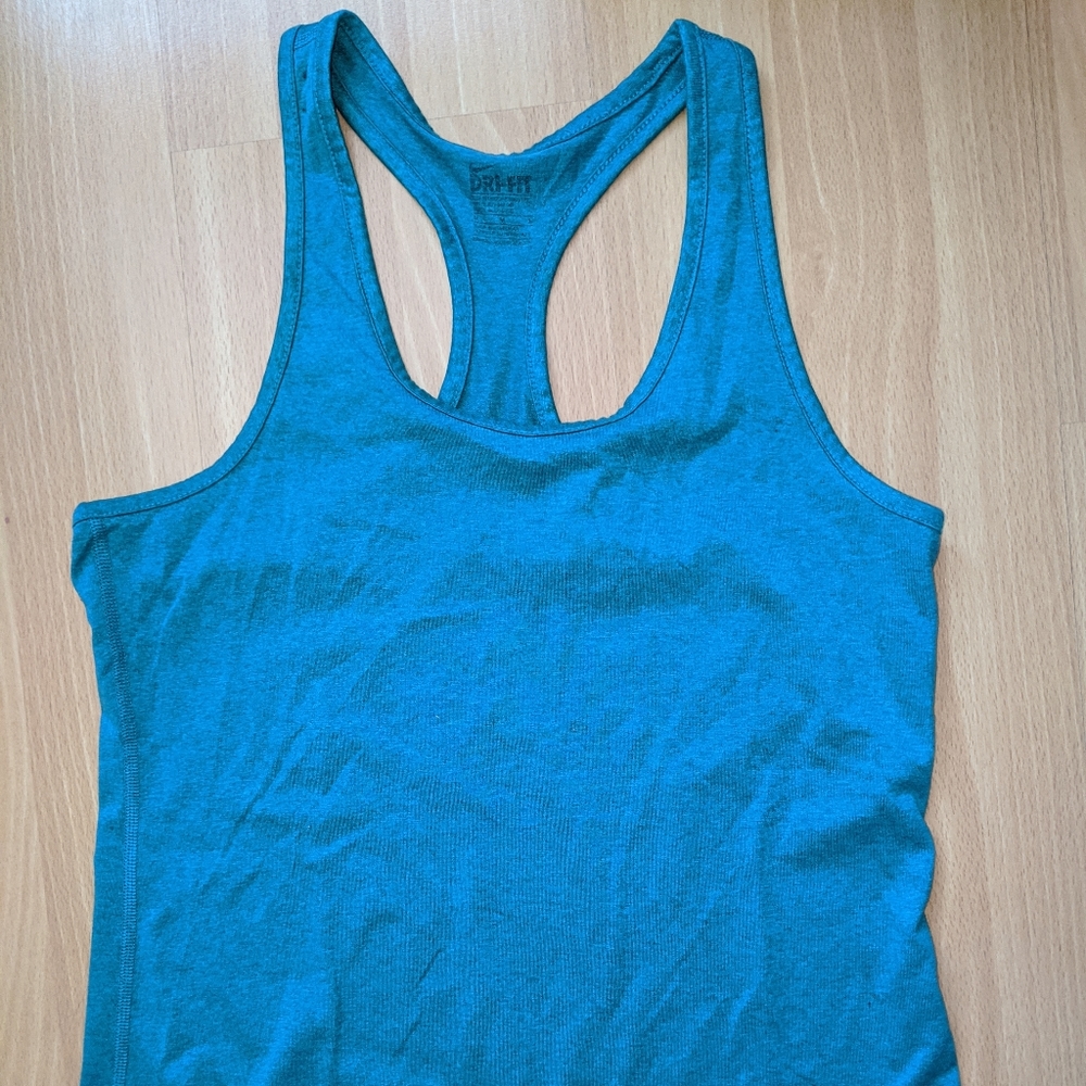 Nike tank